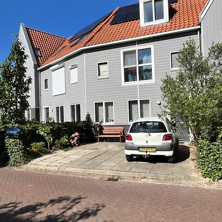 B&B Twiske Zuid, Amsterdam Free Parking Bagian luar foto