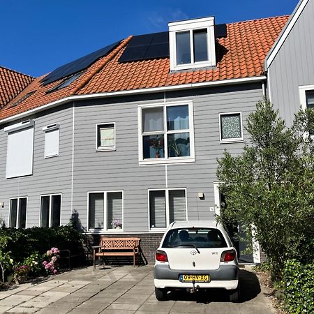 B&B Twiske Zuid, Amsterdam Free Parking Bagian luar foto